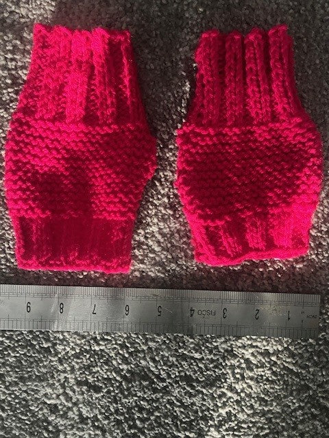 Beginner Fingerless Mittens Knitting Pattern (PDF) | Knitted Flat on Straight Needles | Easy Fingerless Gloves | 3 Sizes Included
