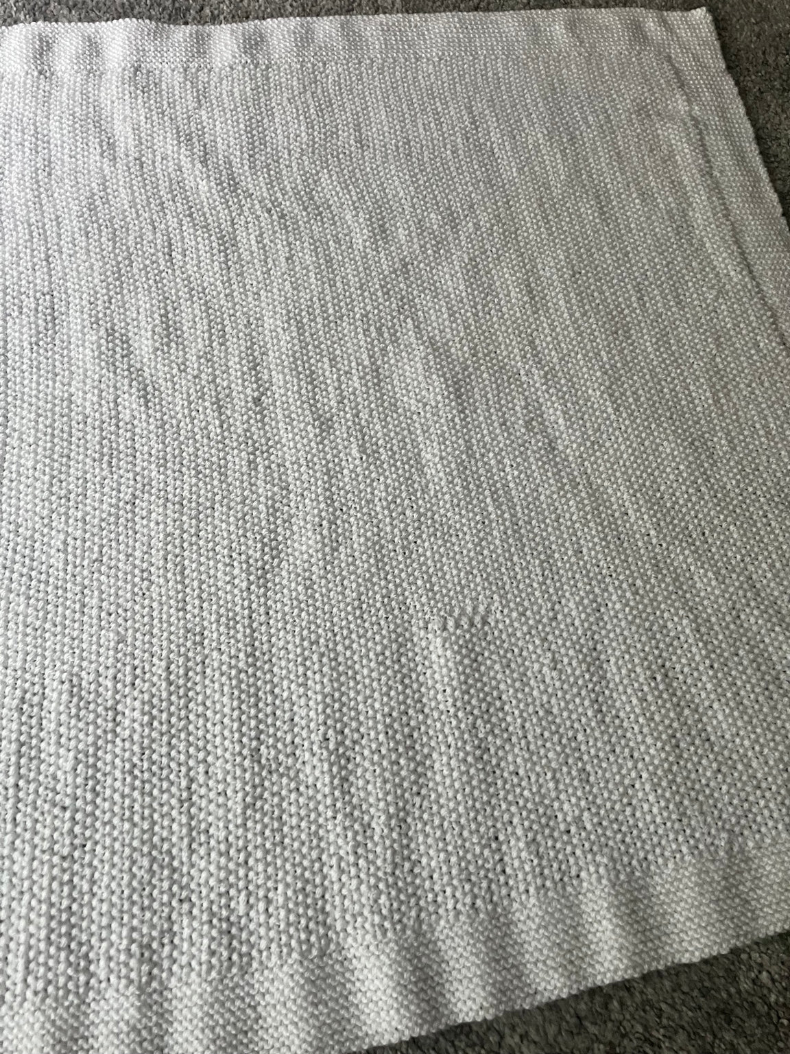 Easy Moss Stitch Baby Blanket Knitting Pattern, 3 Sizes, DK Yarn, Beginner-Friendly Pram and Cot Blanket PDF