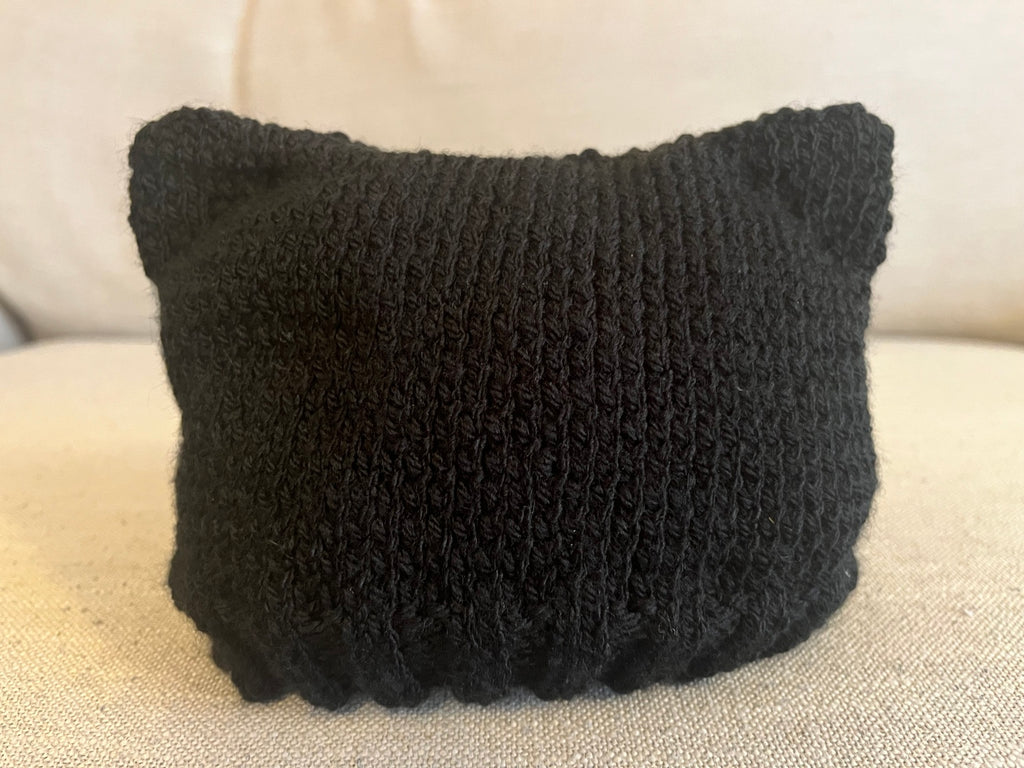 Baby Cat Ear Hat Knitting Pattern | Black Cat Halloween Baby Hat | Knit Flat DK Pattern | 0–12 Months Beginner friendly
