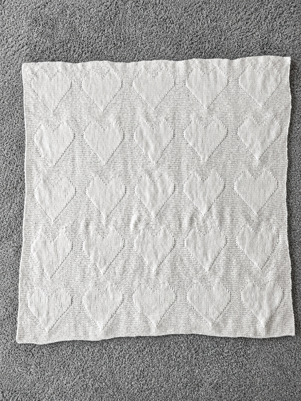 Large Hearts Baby Blanket Knitting Pattern PDF | Easy to Intermediate | Textured Heart Blanket | Baby Shower Gift | Instant digital Download