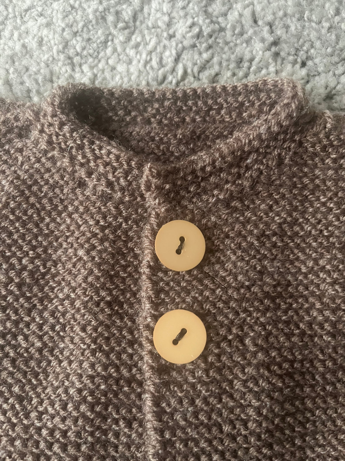 Simple baby cardigan knitting pattern | Easy Baby Sweater Pattern | Garter Stitch Baby Cardigan | Beginner Knitting Pattern