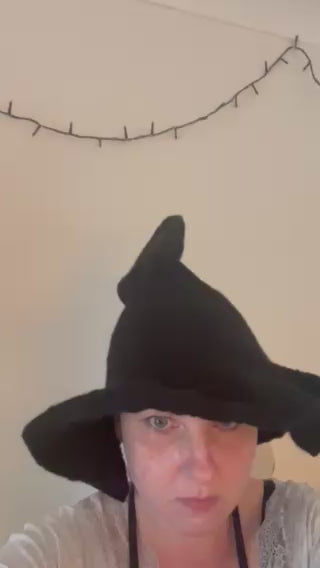 Adult Knitted Witch’s Hat Knitting Pattern